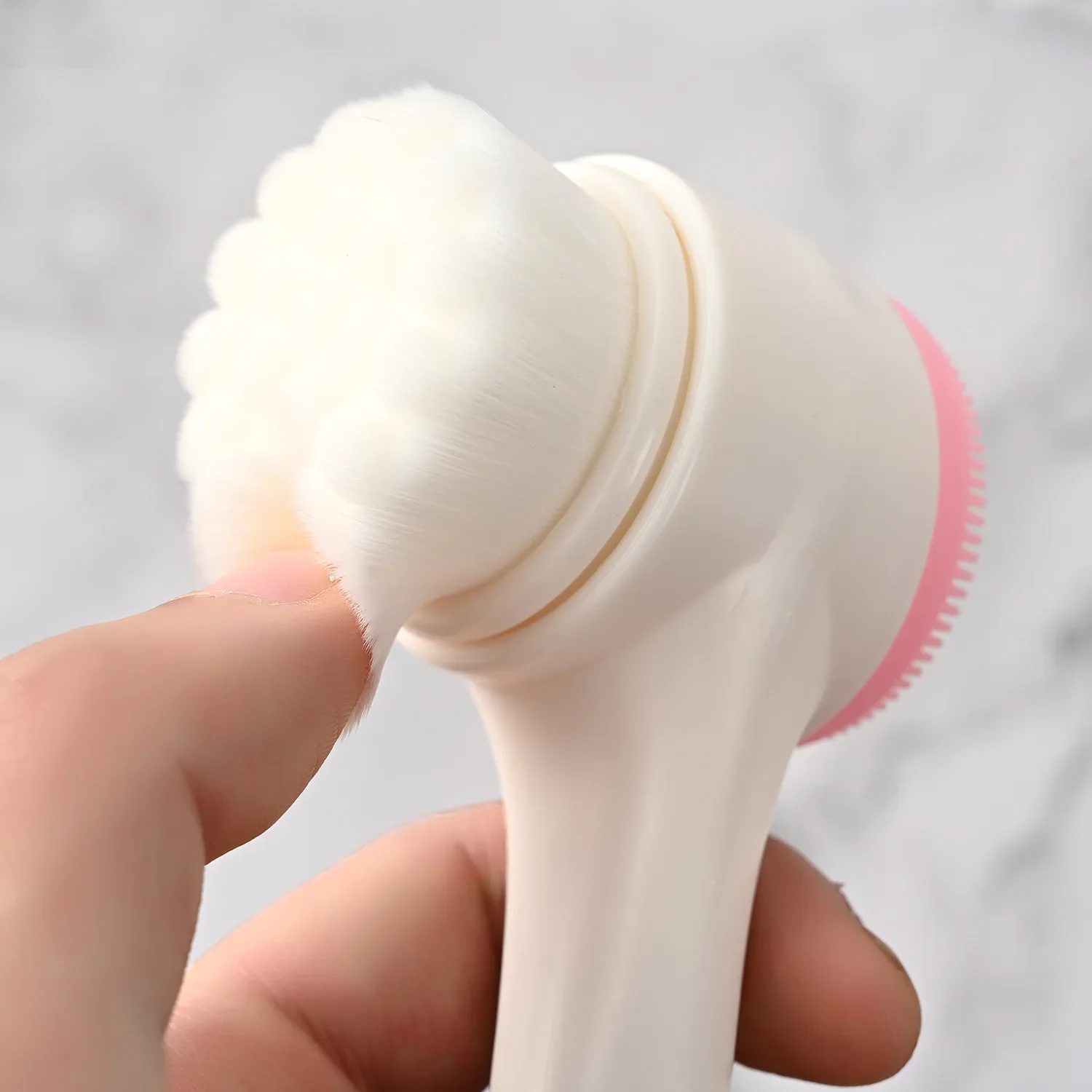 Cepillo de limpieza Facial de  - Silicone Face Scrubber Electric reseña y precio